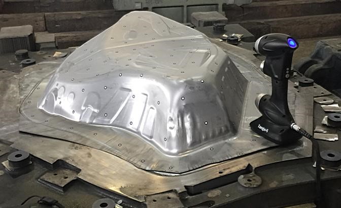 三維激光掃描方案讓汽車鈑金件檢測(cè)更快捷、更精準(zhǔn)(圖1)